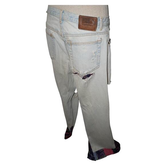 Vintage Calvin Klein USA Distressed Patchwork Jeans Size 34 Peace Sign Y2K - Picture 7 of 11
